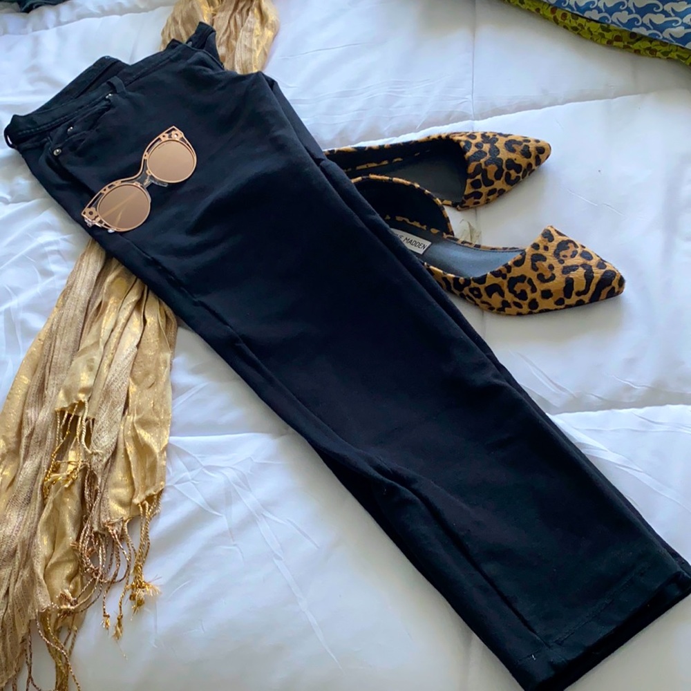 ZARA BASICS❗️SALE❗️Black Stretch Jeans